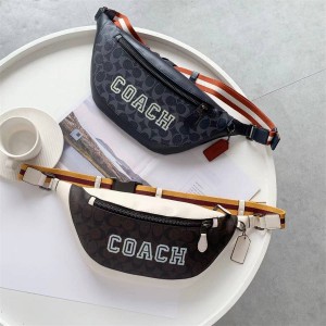 蔻驰官方旗舰店COACH CB912 VARSITY图案印花WARREN腰包胸包