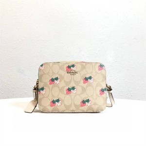 coach奥特莱斯官网蔻驰91203 MINI CAMERA草莓印花相机包